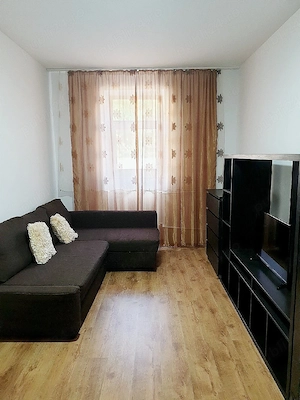 proprietar: Închiriez apartament 2 camere, ultra-central pe termen lung - imagine 7