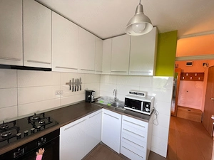 Închiriez apartament 3 camere zona spitalului Județean  - imagine 2