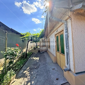 | TEREN Intravilan si Casa Batraneasca | Str. Traian, Spitalul de Psihiatrie | Toate Utilitatile |