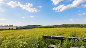 Teren intravilan 10.744 mp, Fagaras, zona comerciala ,2 fronturi, utilitati, parcelabil - imagine 3