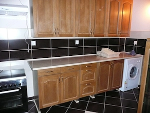 ofer spre inchiriere apartament cu 3 camere complet mobilat in Slatina jud. Olt, zona ultracentrala. - imagine 4