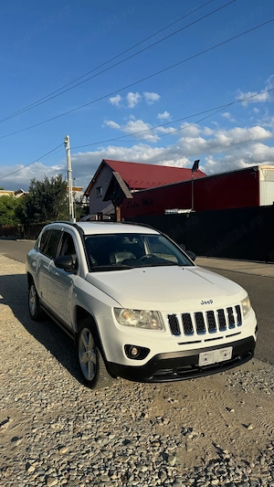 Jeep Compass  - imagine 2