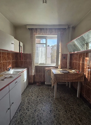 Direct Proprietar | Apartament 2 Camere - Bulevardul Revoluției | Etaj 2 | Negociabil - imagine 7