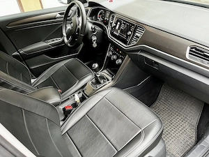 vand VW T-Roc Design - Fabricatie Septembrie 2018 - imagine 4