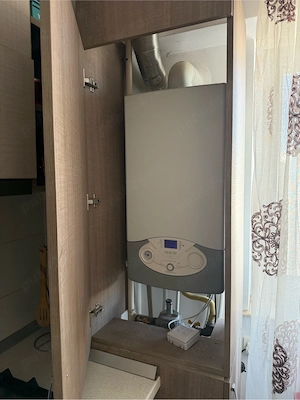 Apartament cu două camere de vânzare - imagine 6