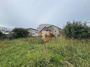Casă 5 camere | Teren 904 mp | Deschidere 18,36 ml | Palazu Mare |