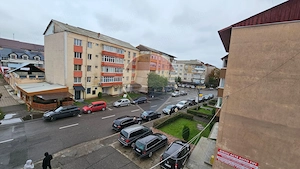 Apartament cu 2 camere de vânzare în zona Central Tg Neamt - imagine 16