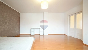 COMISION 0% | Apartament 4 camere + Curte | Zona Tractorul - imagine 18