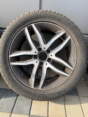 Vând Set Jante Originale Mercedes GLA 18" + Anvelope Iarnă Dunlop - imagine 2