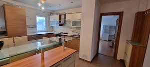🏡 De închiriat: Apartament de 4 Camere, Confort & Stil - Timpuri Noi ✨ - imagine 4