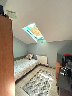 Apartament 2 camere, decomandat, zona Lipovei - imagine 4