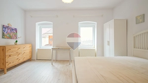 Apartament cu 3 camere, 90 mp, Centrul Istoric - imagine 4