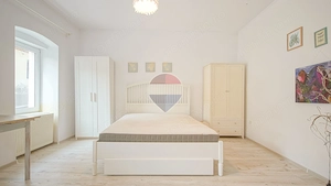Apartament cu 3 camere, 90 mp, Centrul Istoric - imagine 3