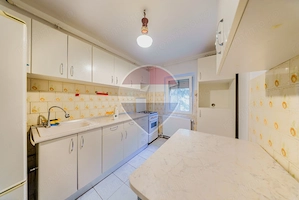 Apartament cu 3 camere, in zona Boul Rosu - imagine 8