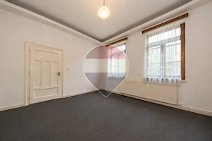 Resedinta istorica de inchiriat | 9 camere | Zona Istorica Brasov - imagine 12