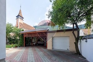 Resedinta istorica de inchiriat | 9 camere | Zona Istorica Brasov - imagine 18