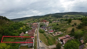 Casă de vânzare în Valchid – proprietate cu potențial - imagine 8