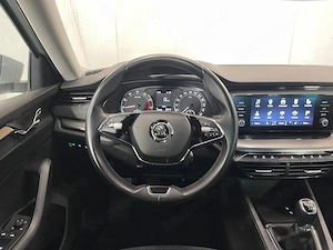 Skoda Octavia - imagine 6