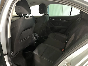 Skoda Octavia - imagine 10