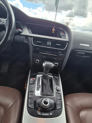 Audi A5 1,8 TFSI 170 CP - imagine 5