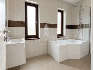 Casa de lux cu 5 camere, 3 bai, zona Aradului - imagine 16