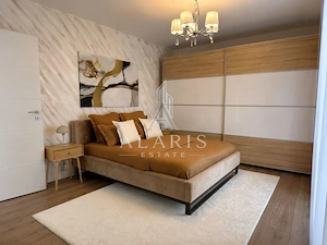 Casa de lux cu 5 camere, 3 bai, zona Aradului - imagine 11