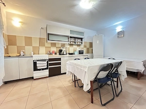 Afacere Turistică la Cheie | Pensiune 10 Camere | Eforie Nord - imagine 2