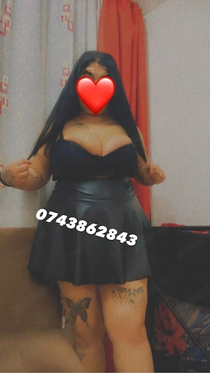 Plinuță cu sâni mari poze reale suta la suta!!!!