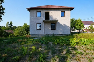 Casa P+E, 222 mp construiti, teren 1.078 mp, Borlesti, jud. Neamt - imagine 4