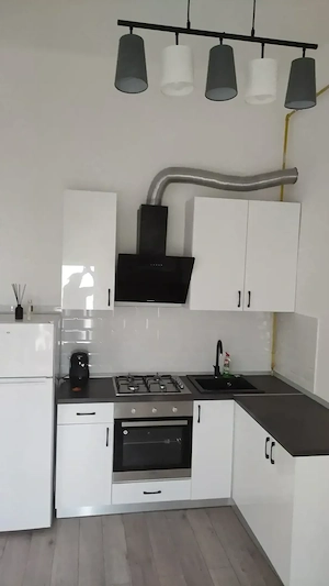 Vând apartament 2 camere Podgoria-Gara - imagine 8