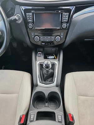 Nissan Qashqai 2015 Euro 5 1.6 dci Manual - imagine 10