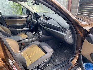 Vând BMW  X1, Motor 1.8i, anul 2010, Euro 5 - imagine 4