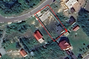 Proprietar, vând teren și clădire funcțională 