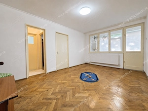 Apartament cu 2 camere, Micro 16 Complex Siretul, parter