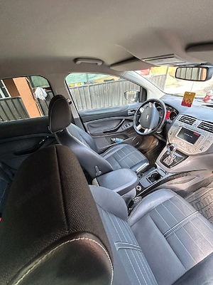 Vând Ford Kuga - imagine 3