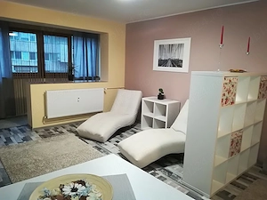 Particular vand apartament doua camere zona superba ( Piateta Favorit) - imagine 9