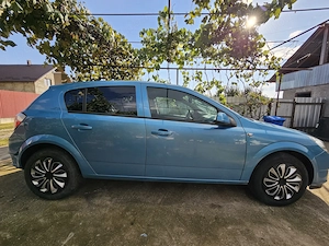 Opel Astra H - imagine 4