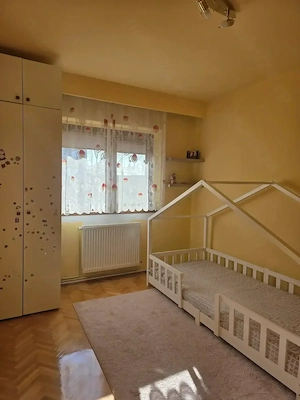 Apartament 3 camere decomandat zona 300 - imagine 8