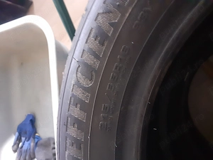 Vand anvelopa goodyear noua 215 55 16