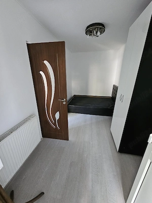 vand apartament 3 camere - imagine 3
