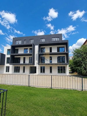 3cam cu Gradina 54 Mp,Imob Stil Boutique, Titan -Pallady