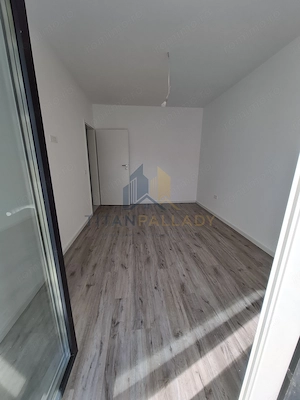 3 Cam-Gradina proprie 55mp-metrou Teclu-Bloc Boutique - imagine 10