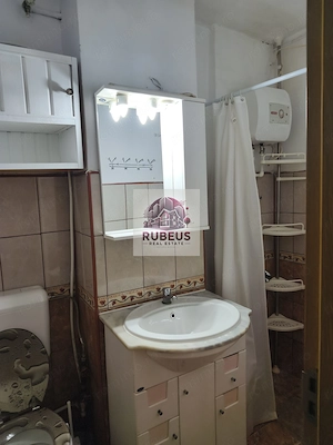 Mic la întreținere, bun la randament: apartament în Orșova - imagine 9