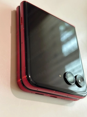 Telefon mobil Motorola razr 60 ultra, Dual SIM