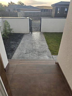 Duplex pe parter - 2 dormitoare - 2 bai - zona in dezvoltare - imagine 13