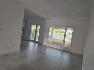 Duplex pe parter - 2 dormitoare - 2 bai - zona in dezvoltare - imagine 18