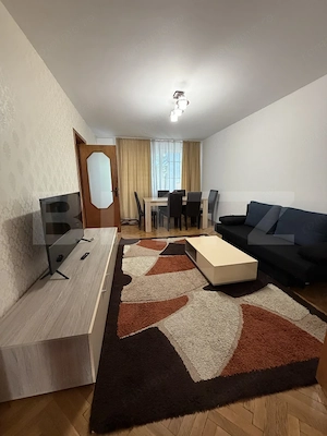 Apartament spațios, 4 camere, în zona Cornișa Et 3 din 4