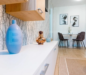 Apartament modern de 2 camere , cu acces la curte interioară | Aproape de centru - imagine 8