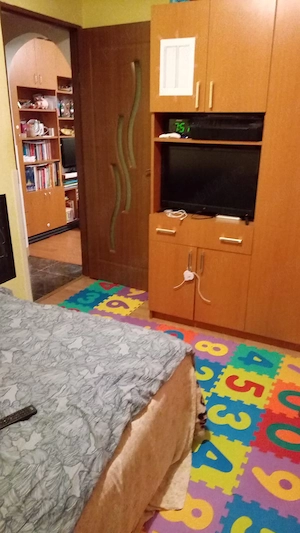 închiriez ap 2 camere  40 mp - imagine 4