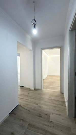 Apartament 3 camere, 2 bai, etaj 1 decomandat, 65 mp utili - Dambovita - imagine 11